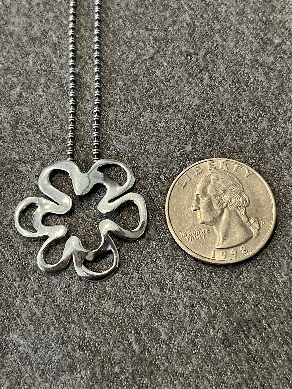 Silpada Sterling Flower Necklace-Retired - Picture 4 of 7